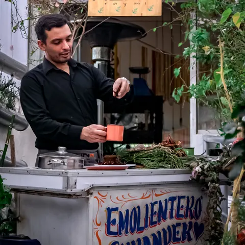 The Emoliente Cart